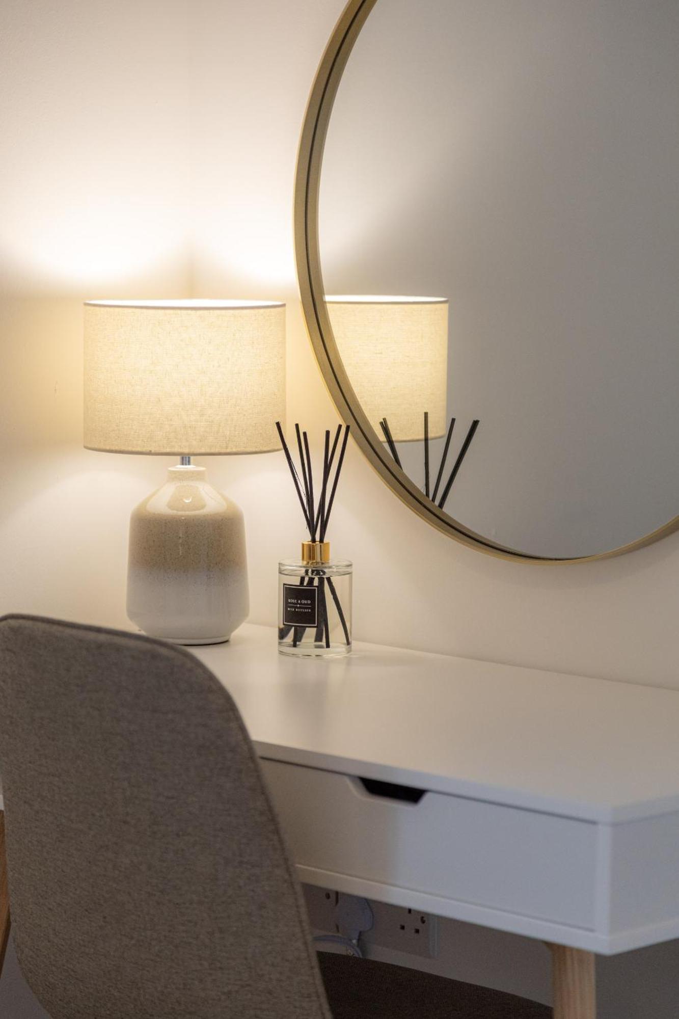 Crescent House Apartments Telford Zimmer foto