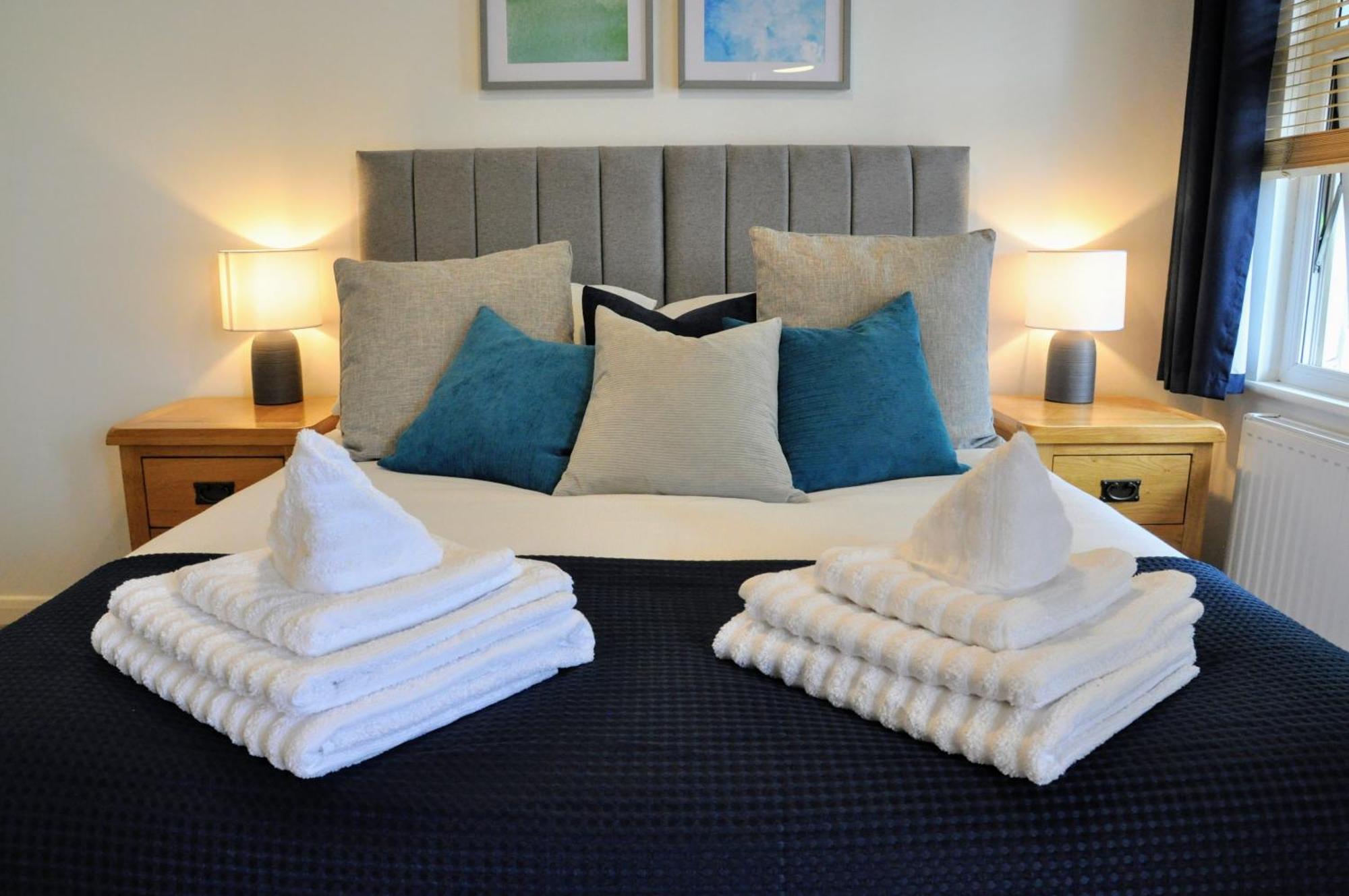 Crescent House Apartments Telford Zimmer foto